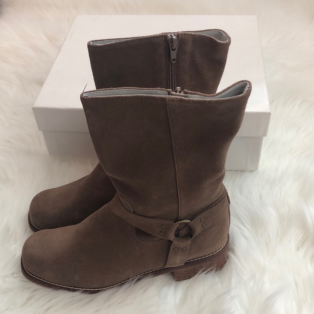 Garnet Hill boots brand new, sticker still on bottom. No box.
